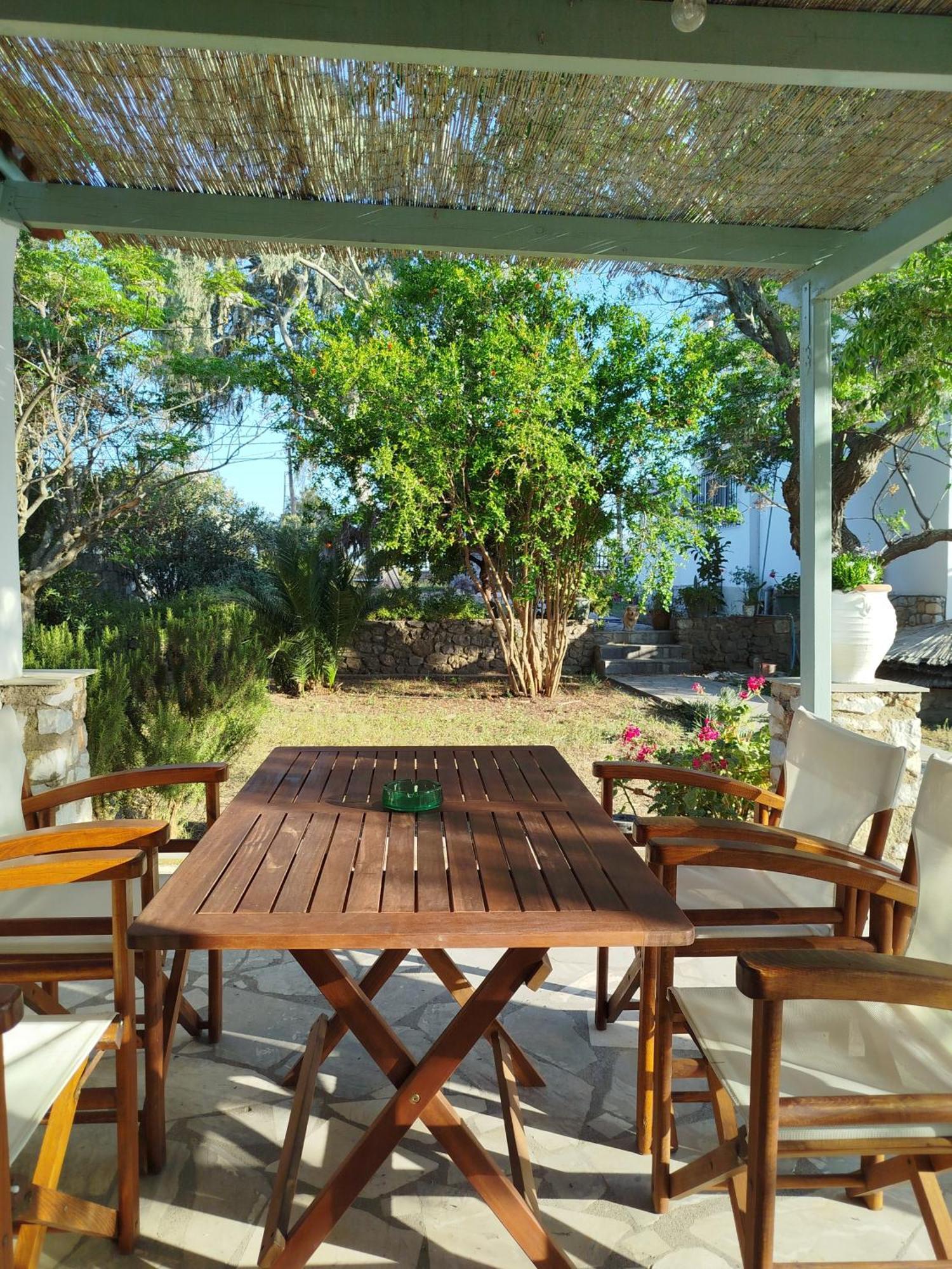 Poseidon Apartments Gythio Quarto foto