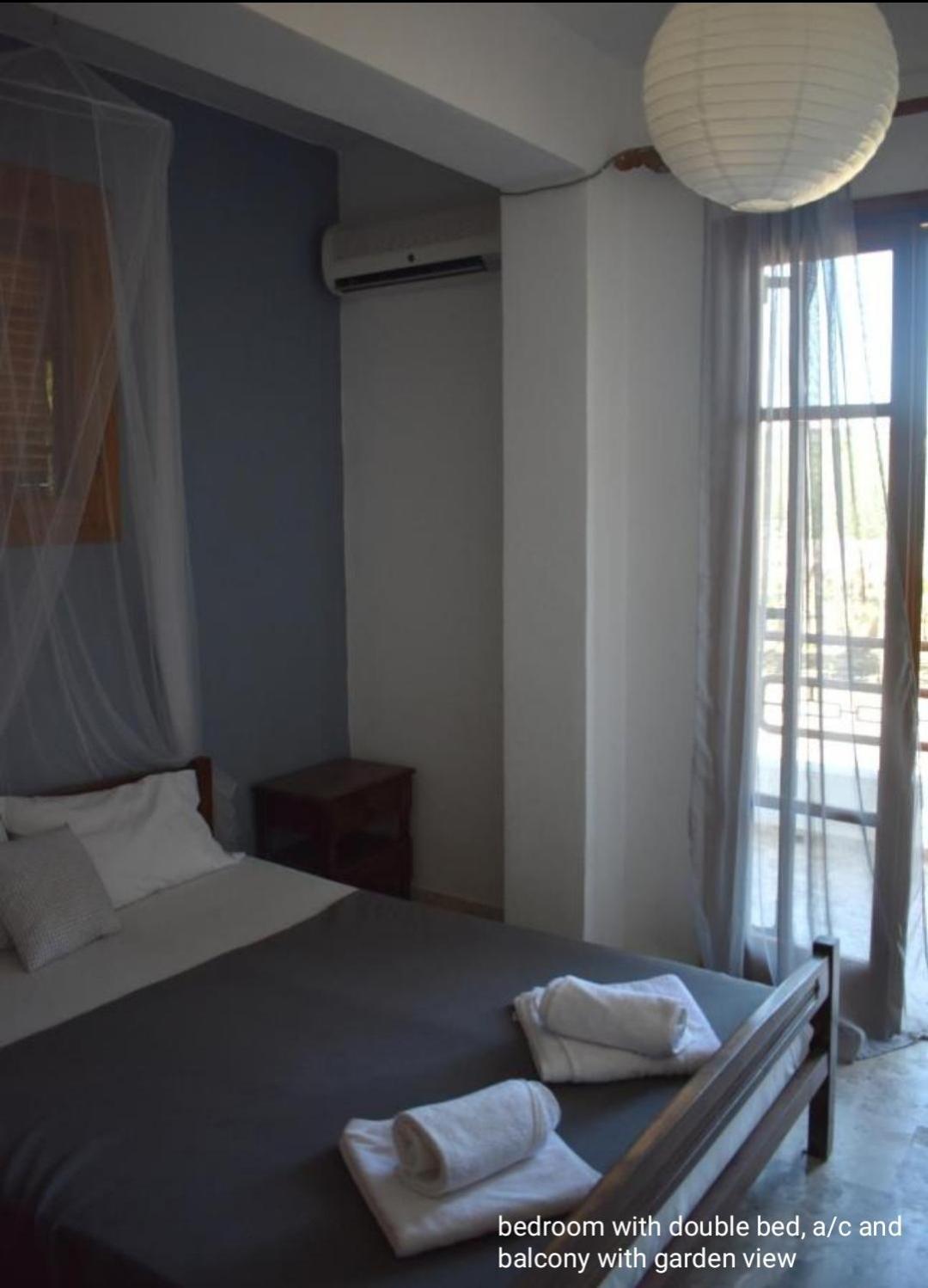 Poseidon Apartments Gythio Quarto foto